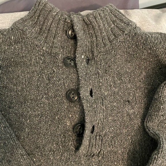 Mens 1/4 button Bass sweater - Picture 2 of 3